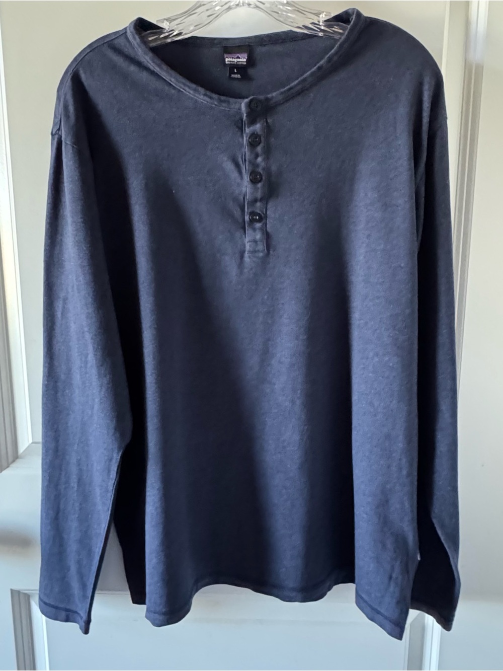 Patagonia 1/4 button tee shirt